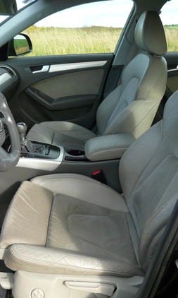 Audi A4 cena 29900 przebieg: 198000, rok produkcji 2009 z Zawiercie małe 407
